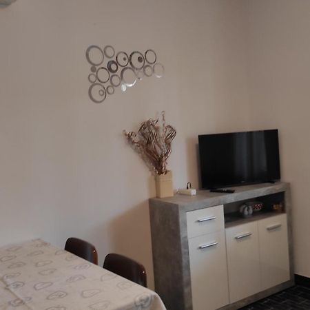 Apartman Iva Apartment Kaštela Exterior foto